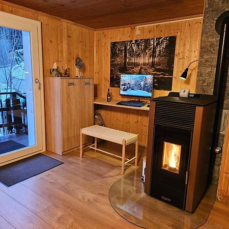 Petit Chalet Rustique Et Bucolique Bovernier Eksteriør billede